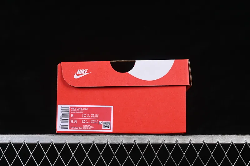 All categories Nk SB Dunk Series Nk SB Dunk Low High-end customized low-top sneakers Nike SB Dunk Low Cat claw black powder Deconstructed strap casual sneakers DD1503-101